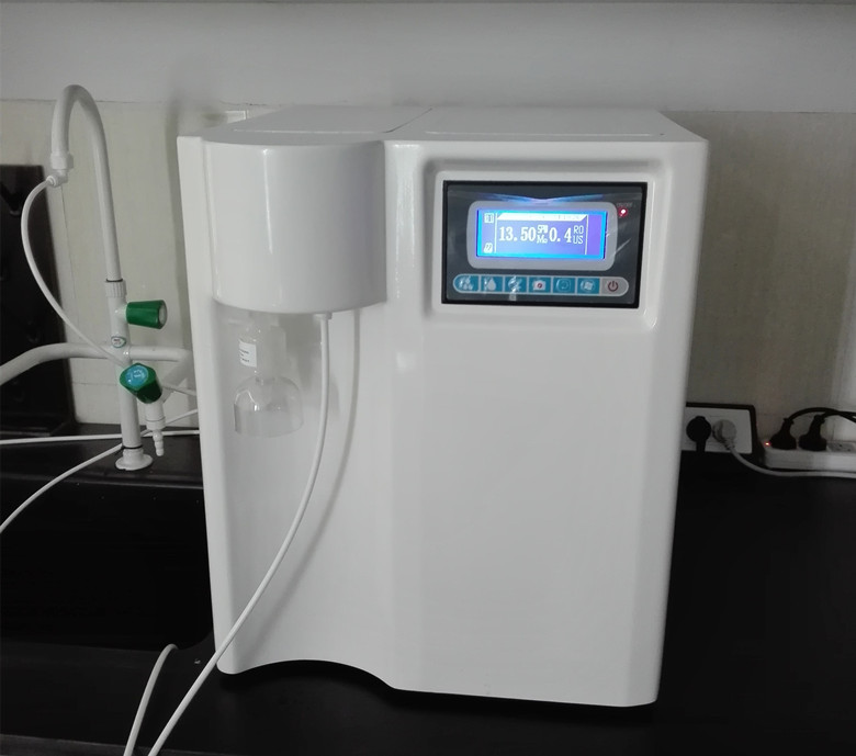 深圳某研究院采購(gòu)我公司JYEC-30型超純水器